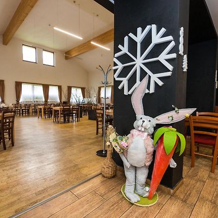 Penzion A Restaurace U Sousedu Strazny Bagian luar foto