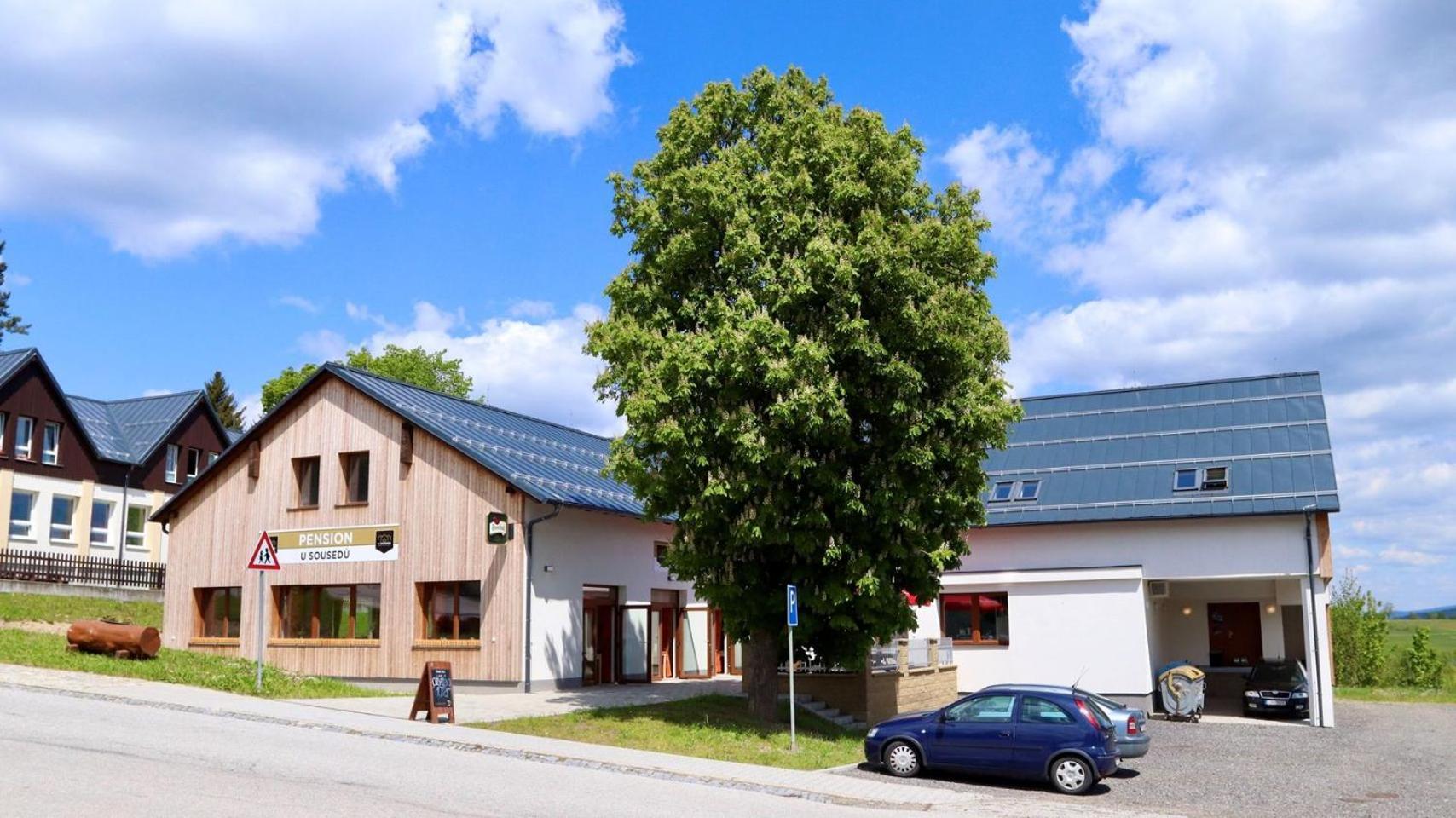 Penzion A Restaurace U Sousedu Strazny Bagian luar foto